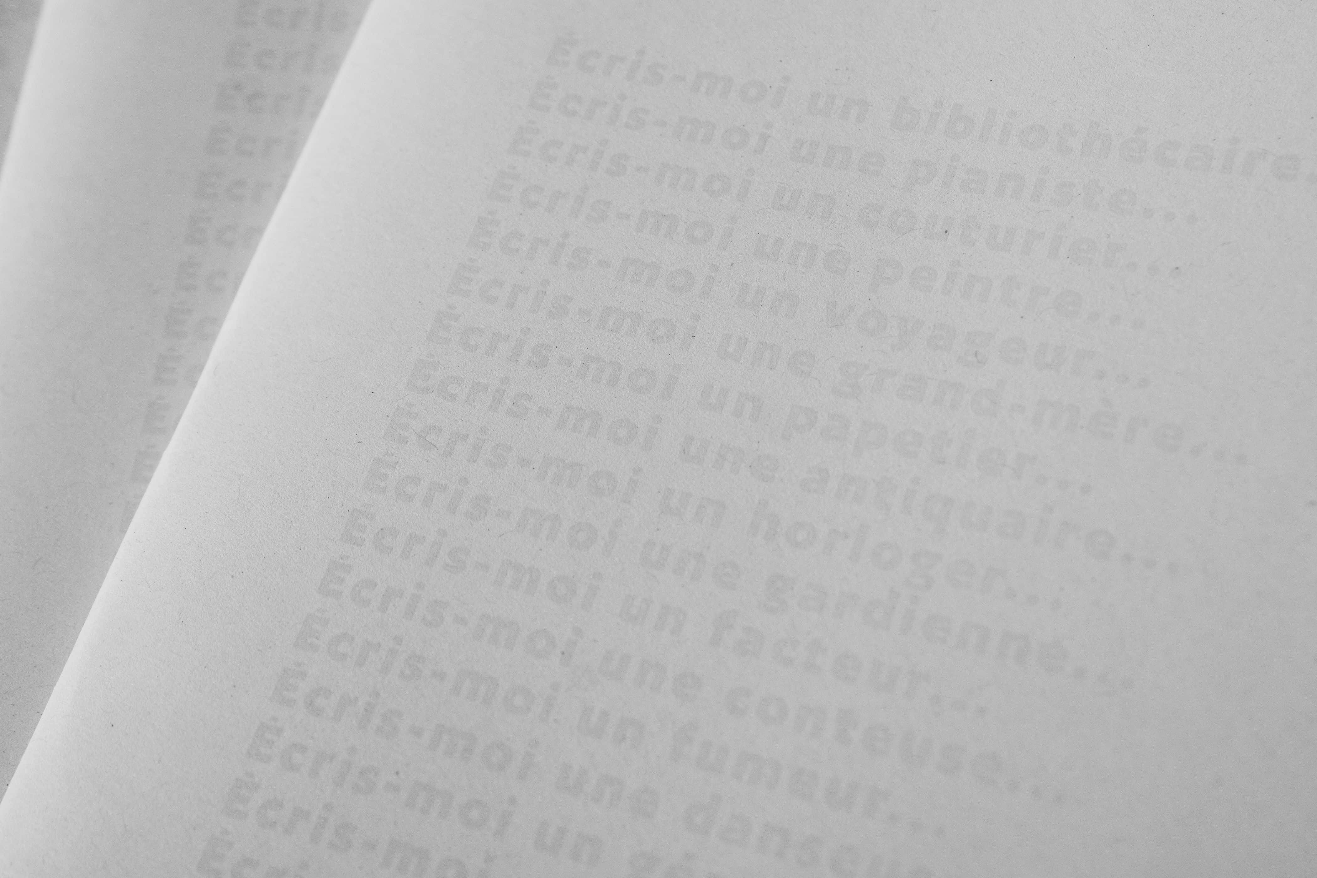 Écris-moi un personnage